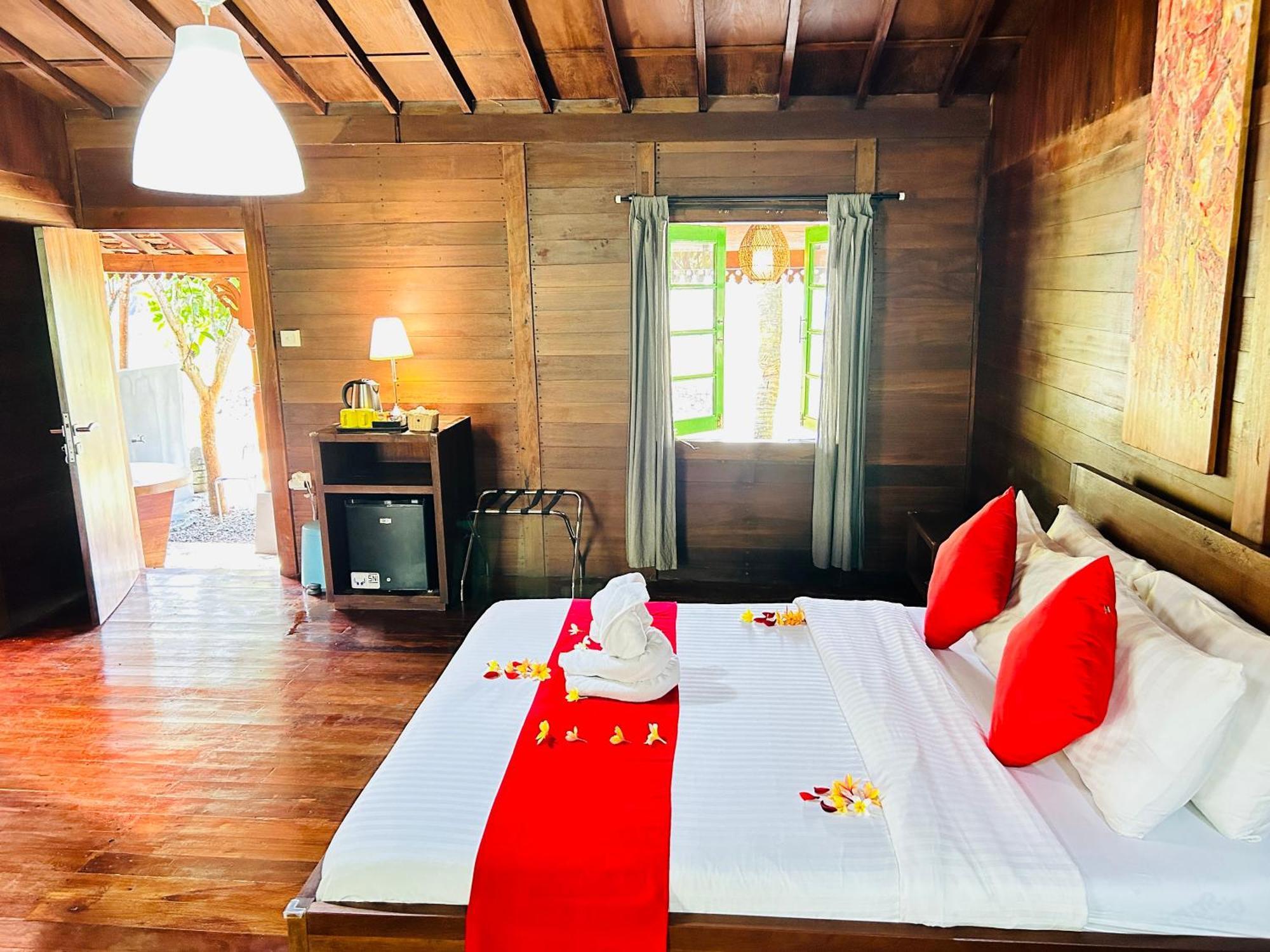Avery Coconut Island Waterpark Beach Resort Carita Ngoại thất bức ảnh