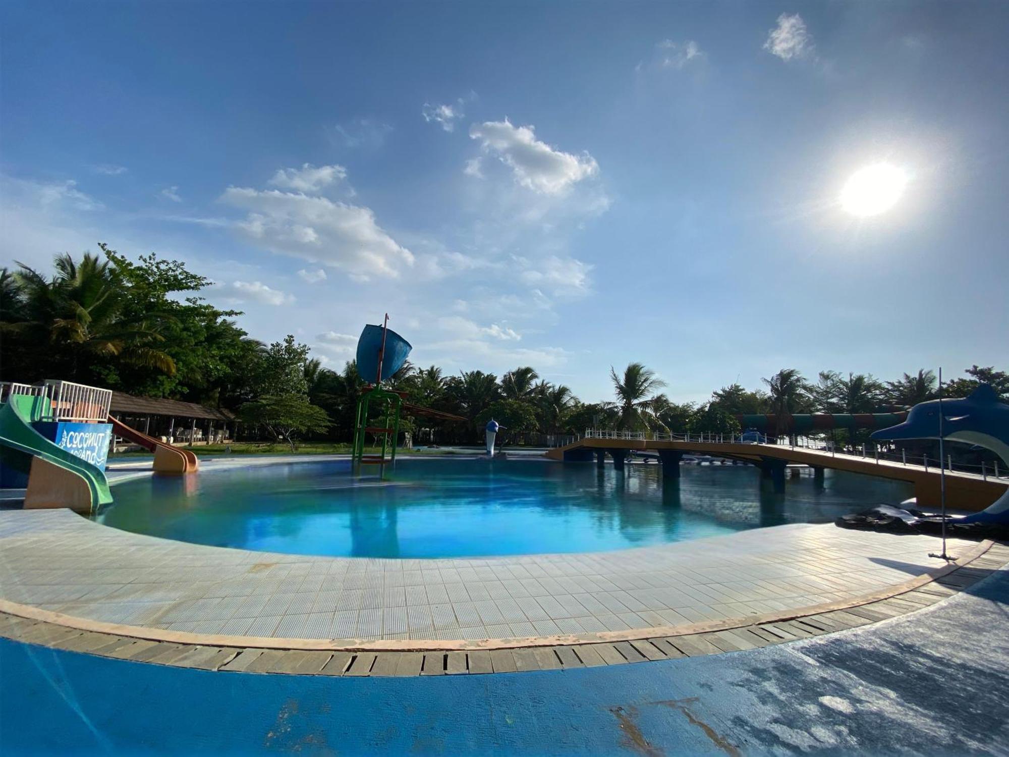 Avery Coconut Island Waterpark Beach Resort Carita Ngoại thất bức ảnh
